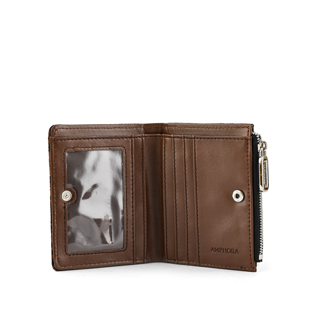 Small Nirbeck Brown Exterior Closure Wallet