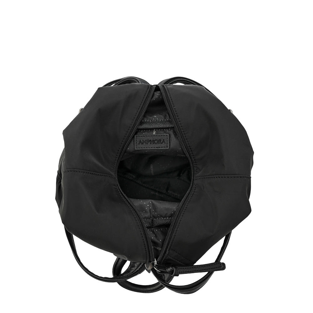 Textured Black Yomy Medium Backpack