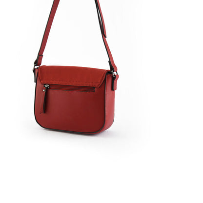 Small red button shoulder bag