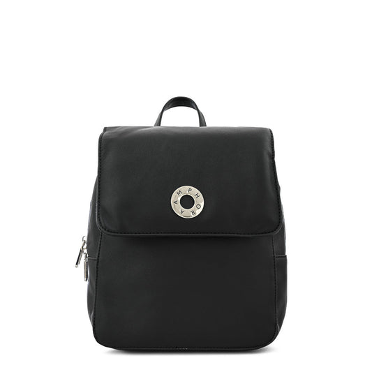 Medium black backpack with lid