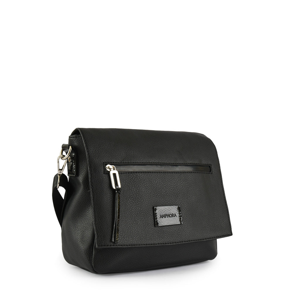 Uyuni Medium Shoulder Bag Black