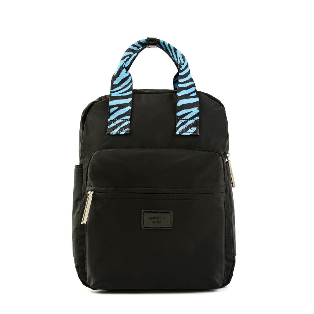 Mannu medium black backpack