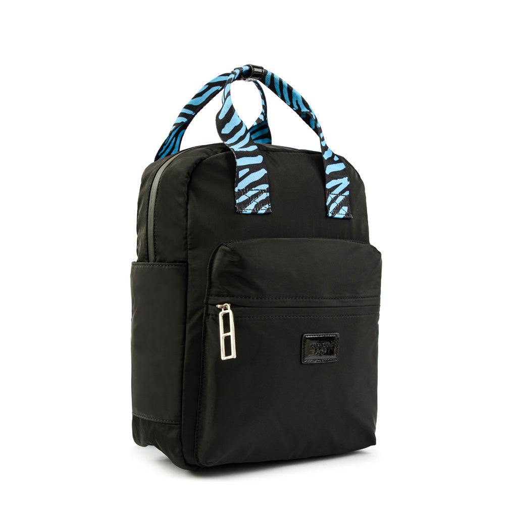 Mannu medium black backpack