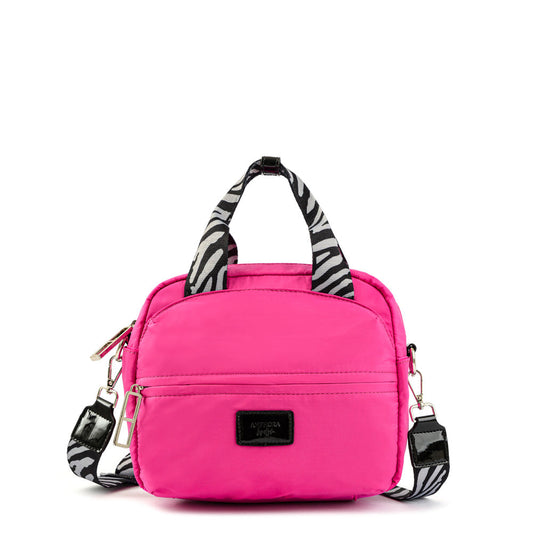 Mannu medium fuchsia shoulder bag