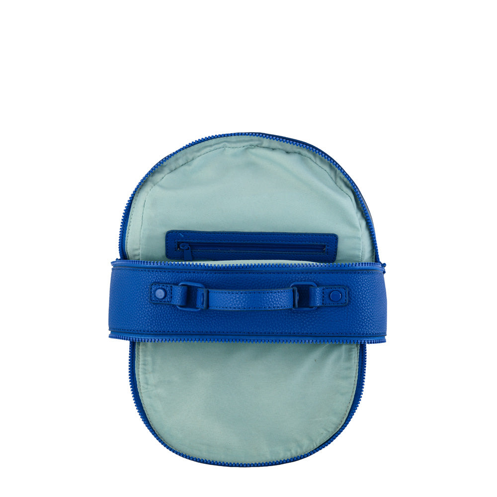 Small blue acarigua backpack