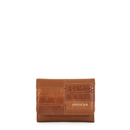 Aina camel small exterior closure wallet