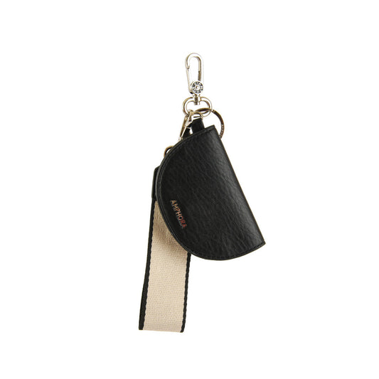 Hanging black berdine purse