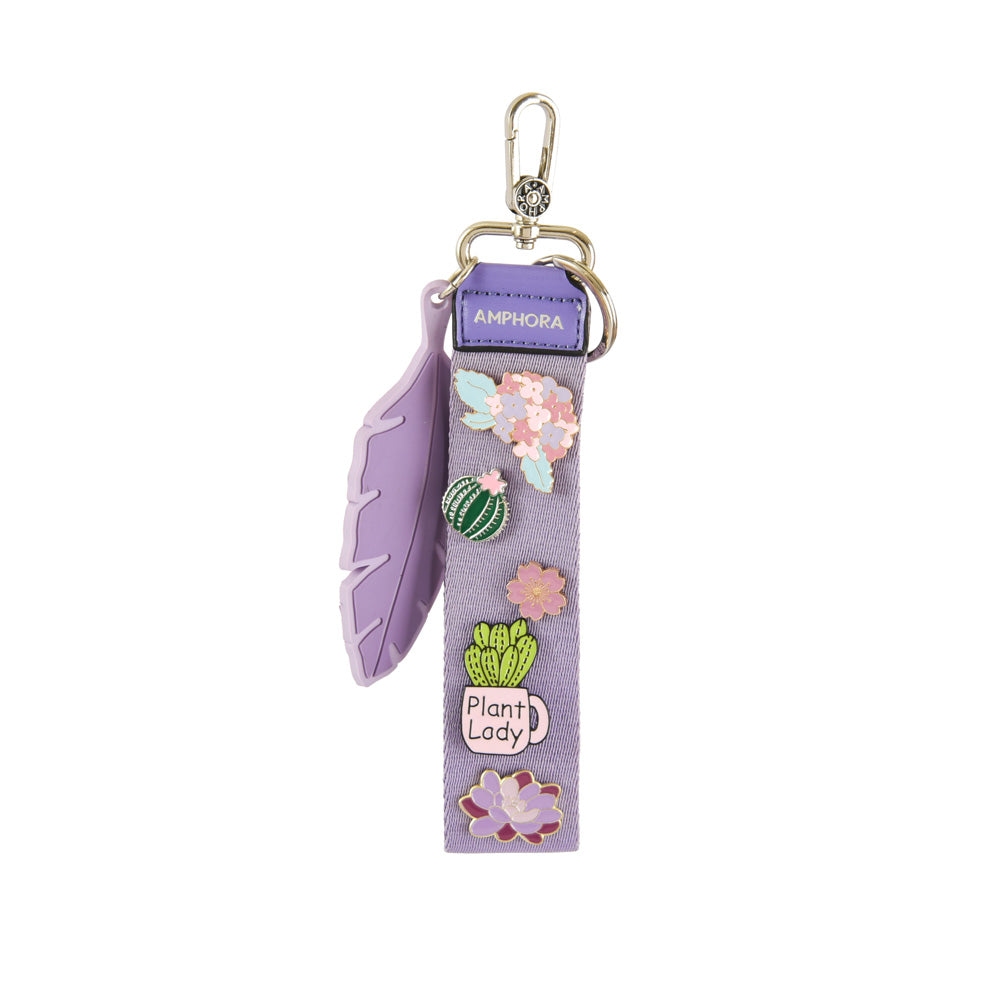 Hanging lilac plants keychain