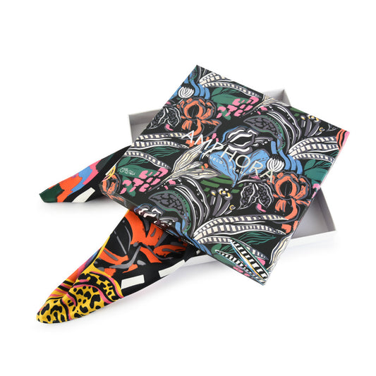 Maria Trinidad beige scarf