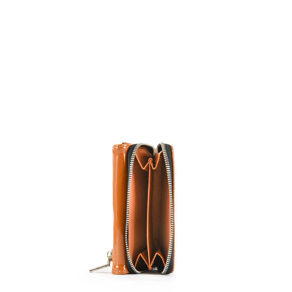 Wallet with exterior closure, medium camel