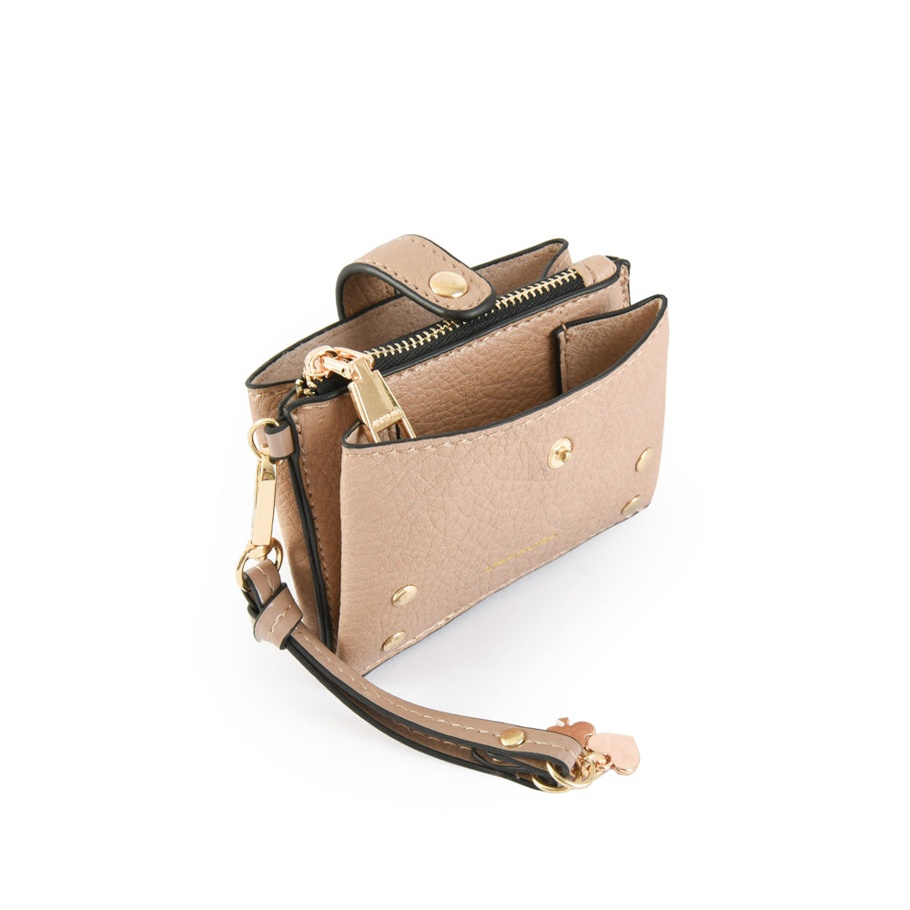 Small Beige Douce Exterior Closure Wallet
