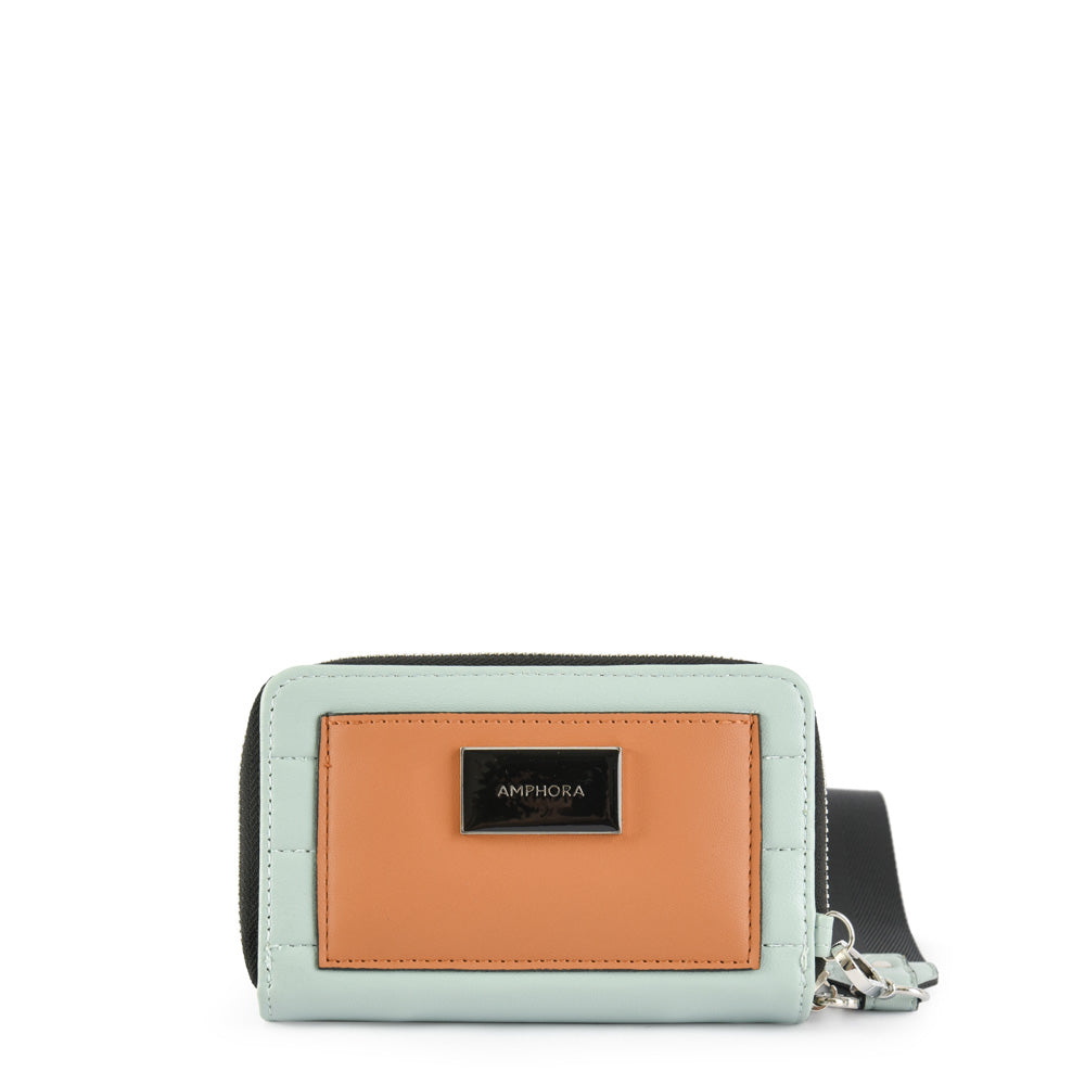 Medium Mizque Light Green Exterior Closure Wallet