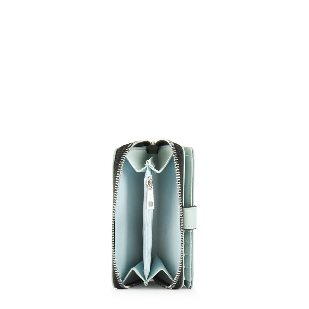 Medium Mizque Light Green Exterior Closure Wallet