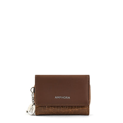 Penelope Small Brown Exterior Closure Wallet