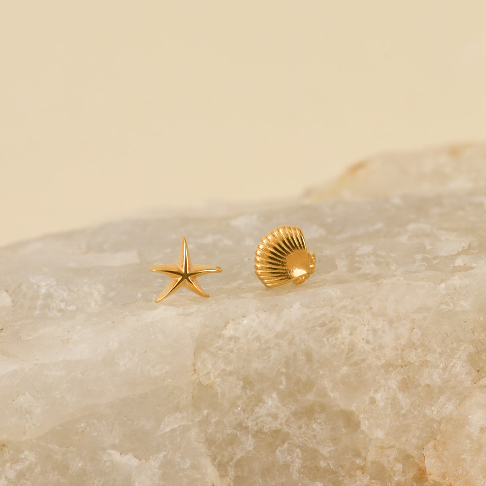 Golden starfish earrings