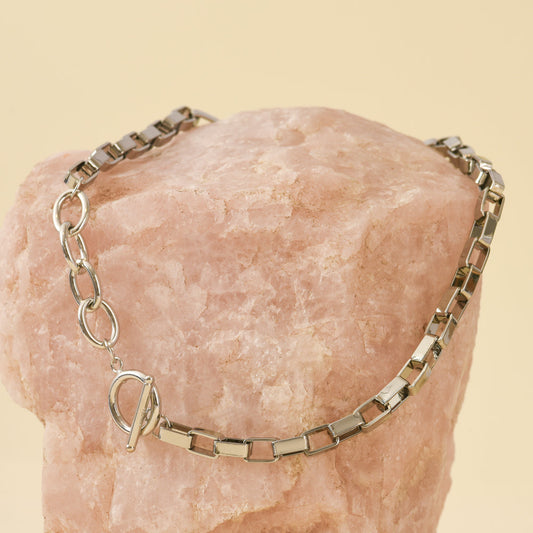 Silver chain necklace