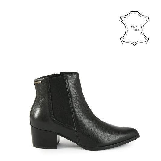 Taco Cristina boot black