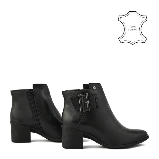 Black Dominique ankle boot