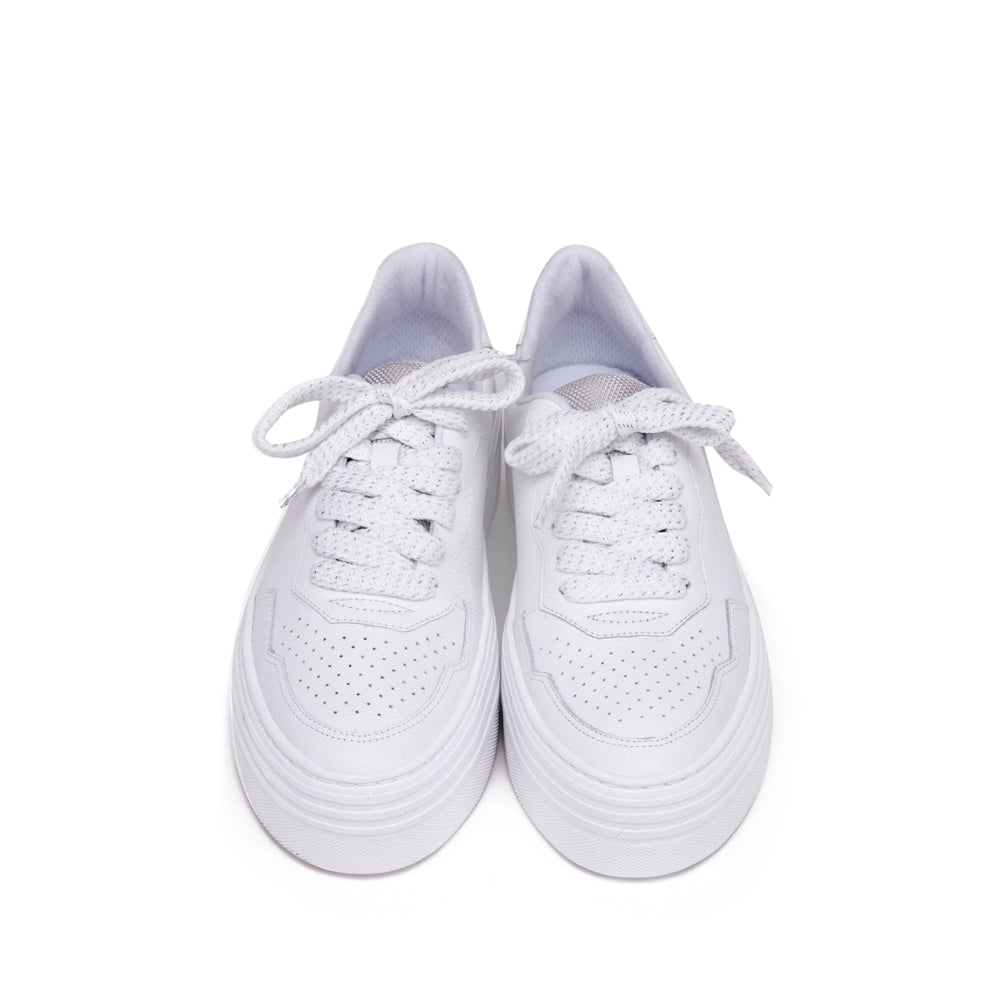 Gabriela White Sneaker