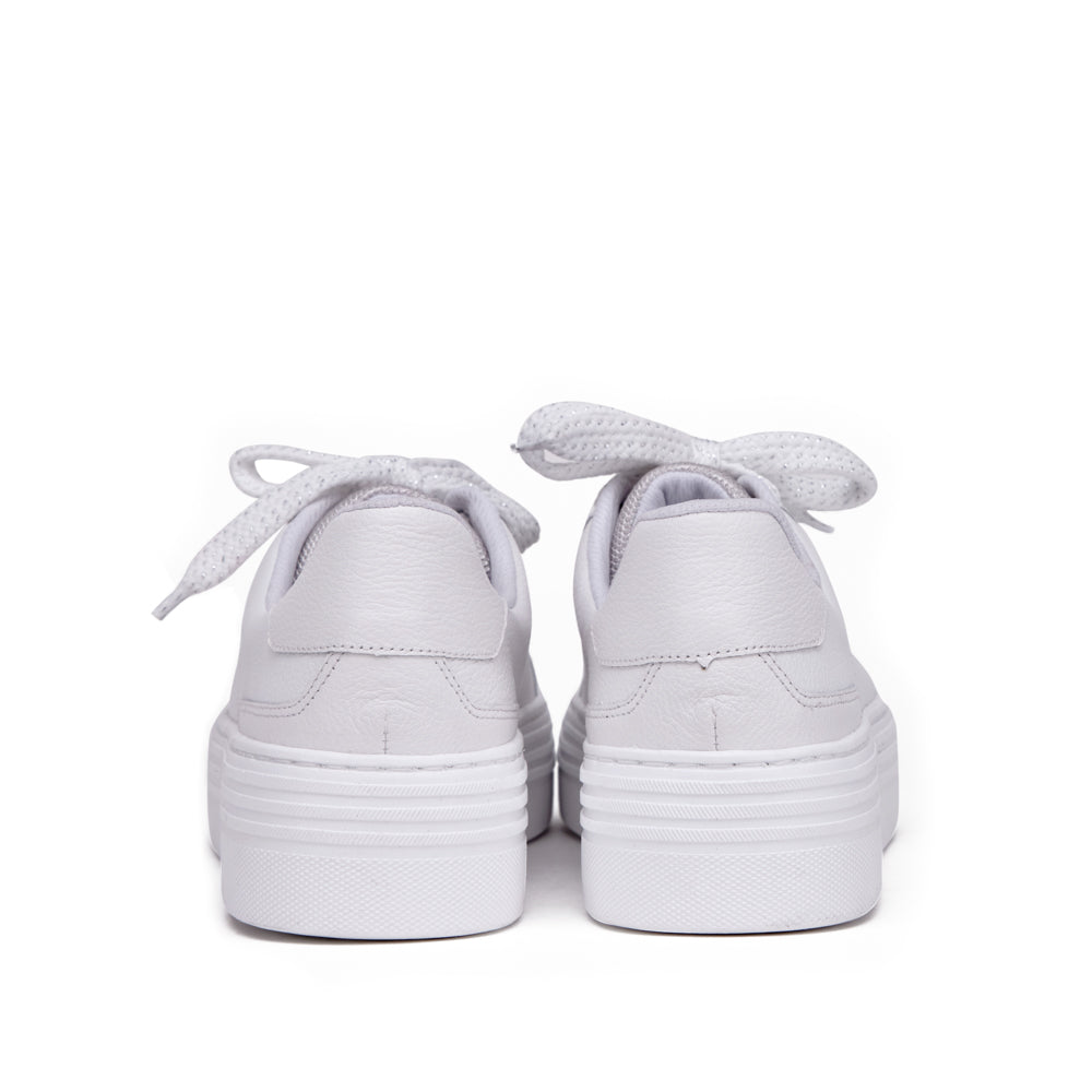 Gabriela White Sneaker