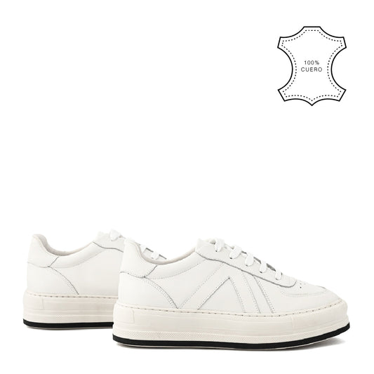 White naroa sneaker