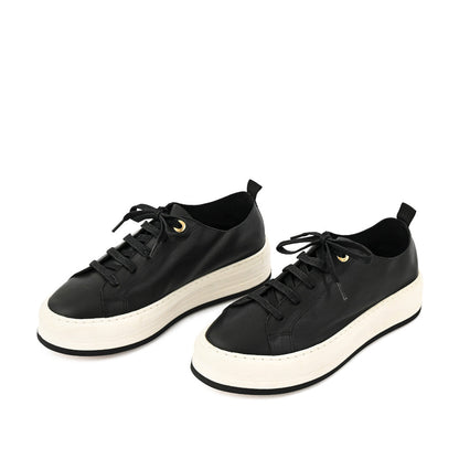 Black vony sneaker